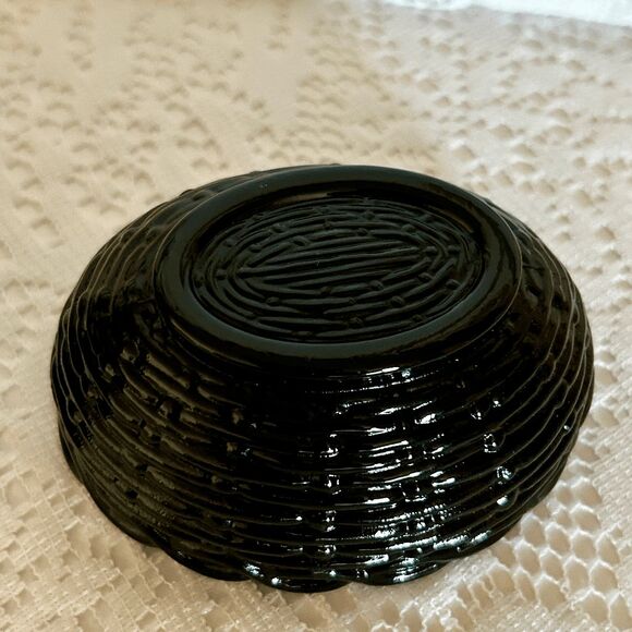 Mosser Glass Ebony Bunny Sitting on Nest of Easter Eggs 4" - Picture 2 of 4